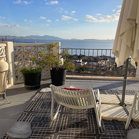 Superbe Terrasse Avec Vue Panoramique Sur La Mer Marseille Extérieur photo