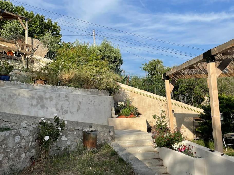 Superbe Terrasse Avec Vue Panoramique Sur La Mer Marseille Extérieur photo