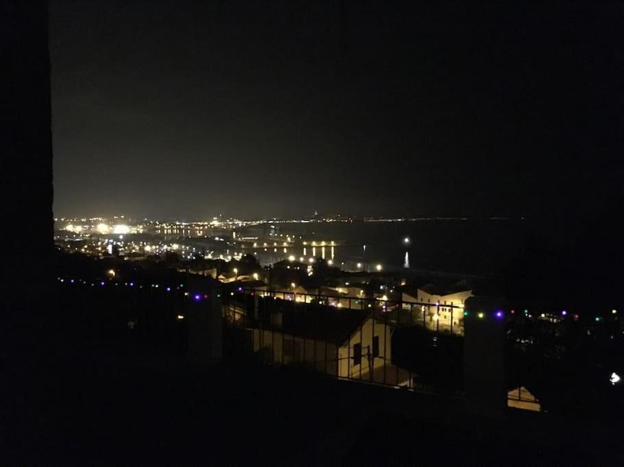 Superbe Terrasse Avec Vue Panoramique Sur La Mer Marseille Extérieur photo