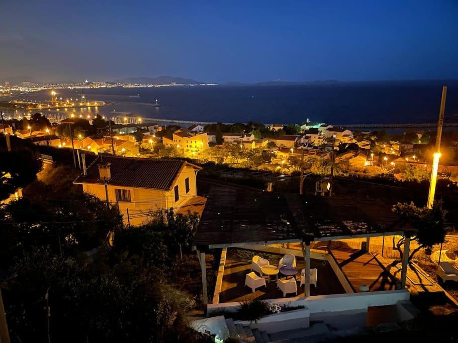 Superbe Terrasse Avec Vue Panoramique Sur La Mer Marseille Extérieur photo