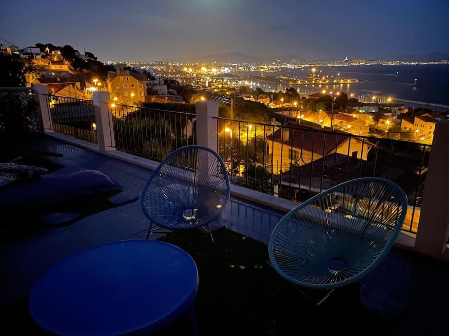 Superbe Terrasse Avec Vue Panoramique Sur La Mer Marseille Extérieur photo